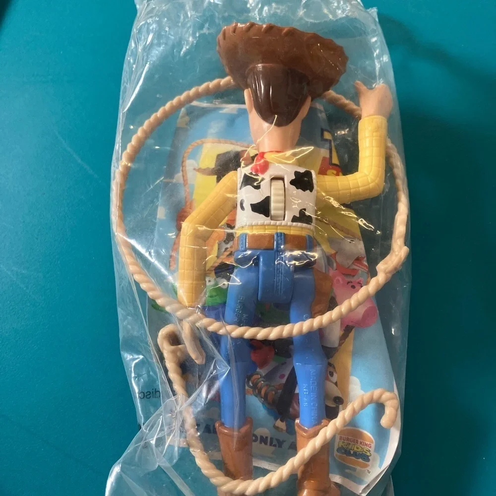 Toy Story Collectible Bundle - Picture 9 of 16